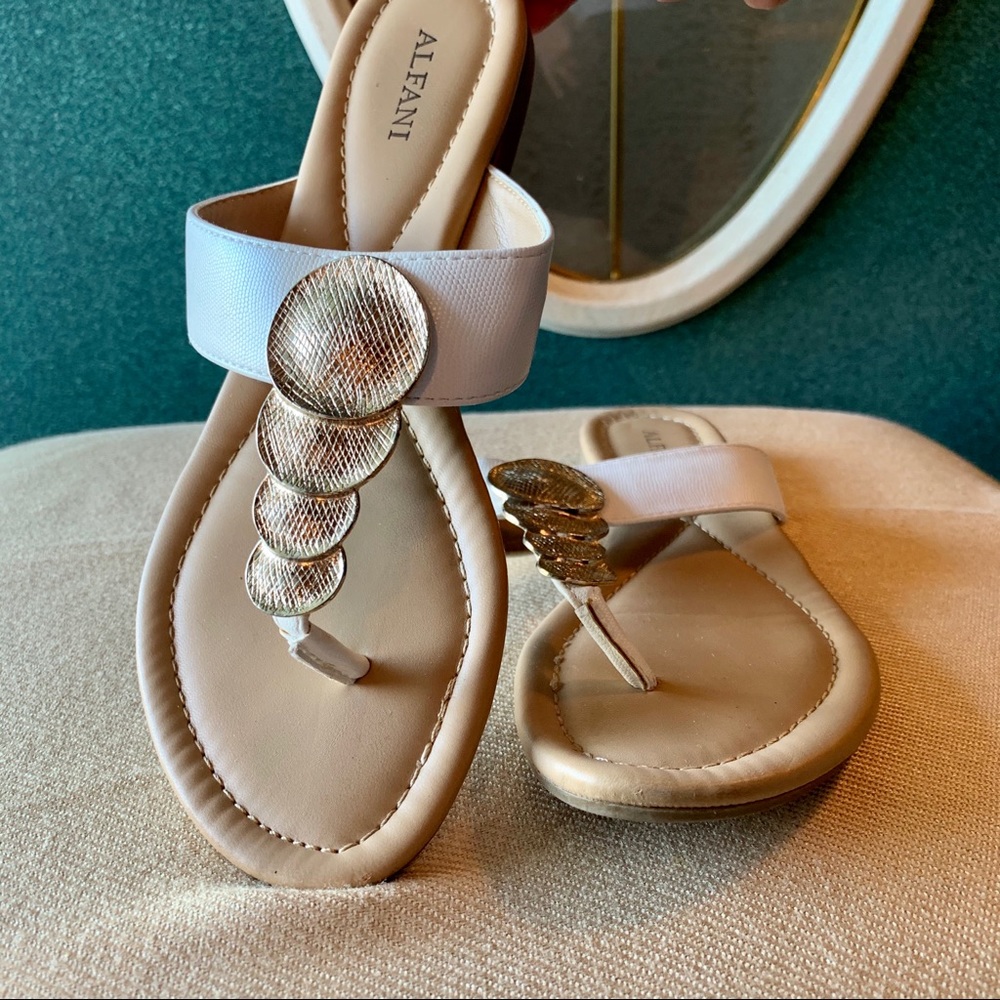 Alfani White/Tan/Gold Flip Flops